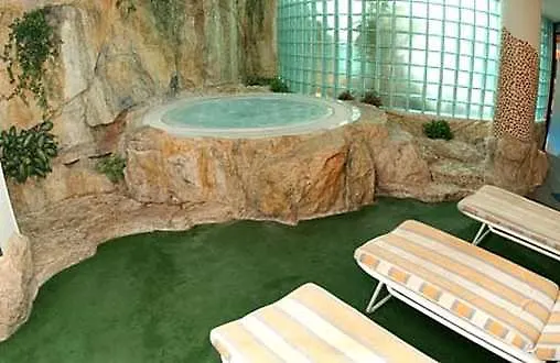 קאפ ד'איי Le Quai Des Princes צרפת